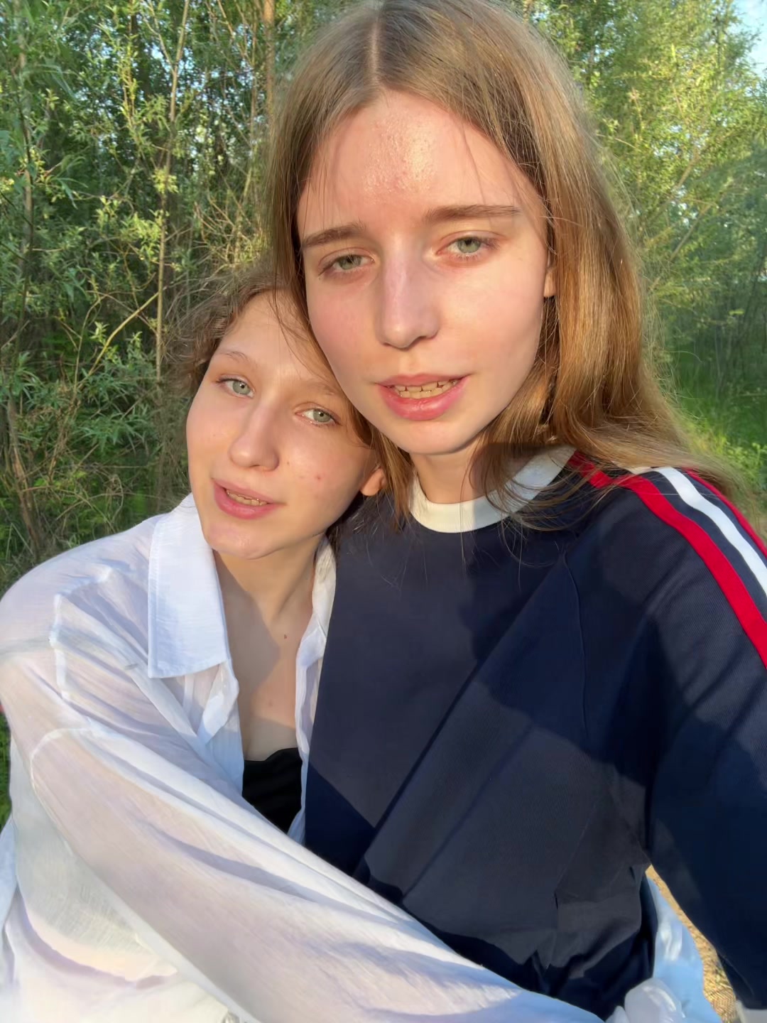 @алиса бледная
