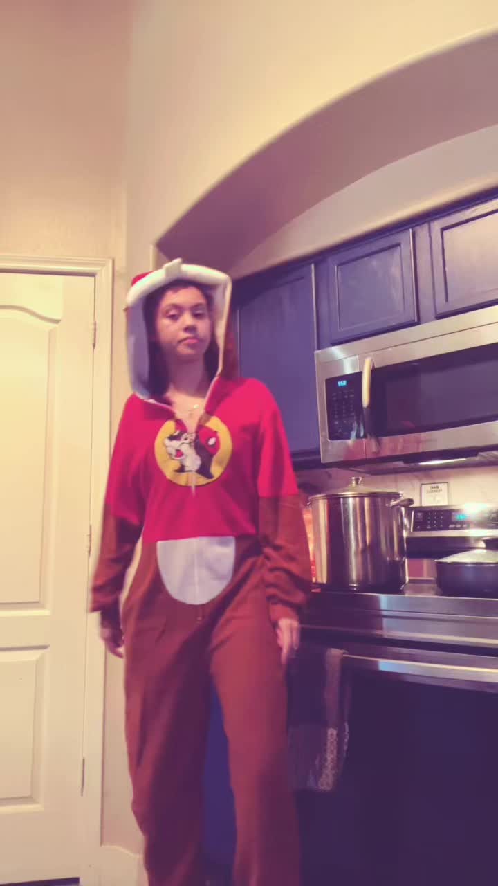 @Kalihalove
