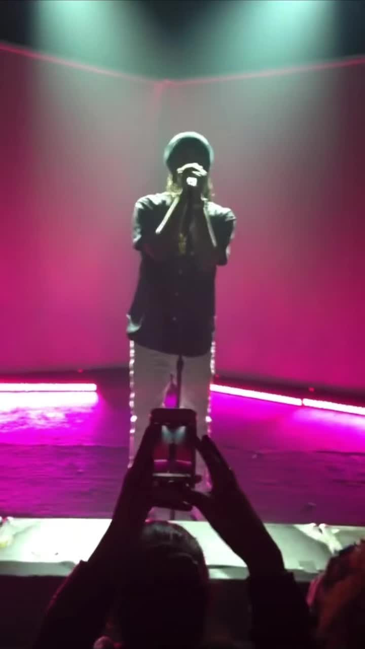 @💲