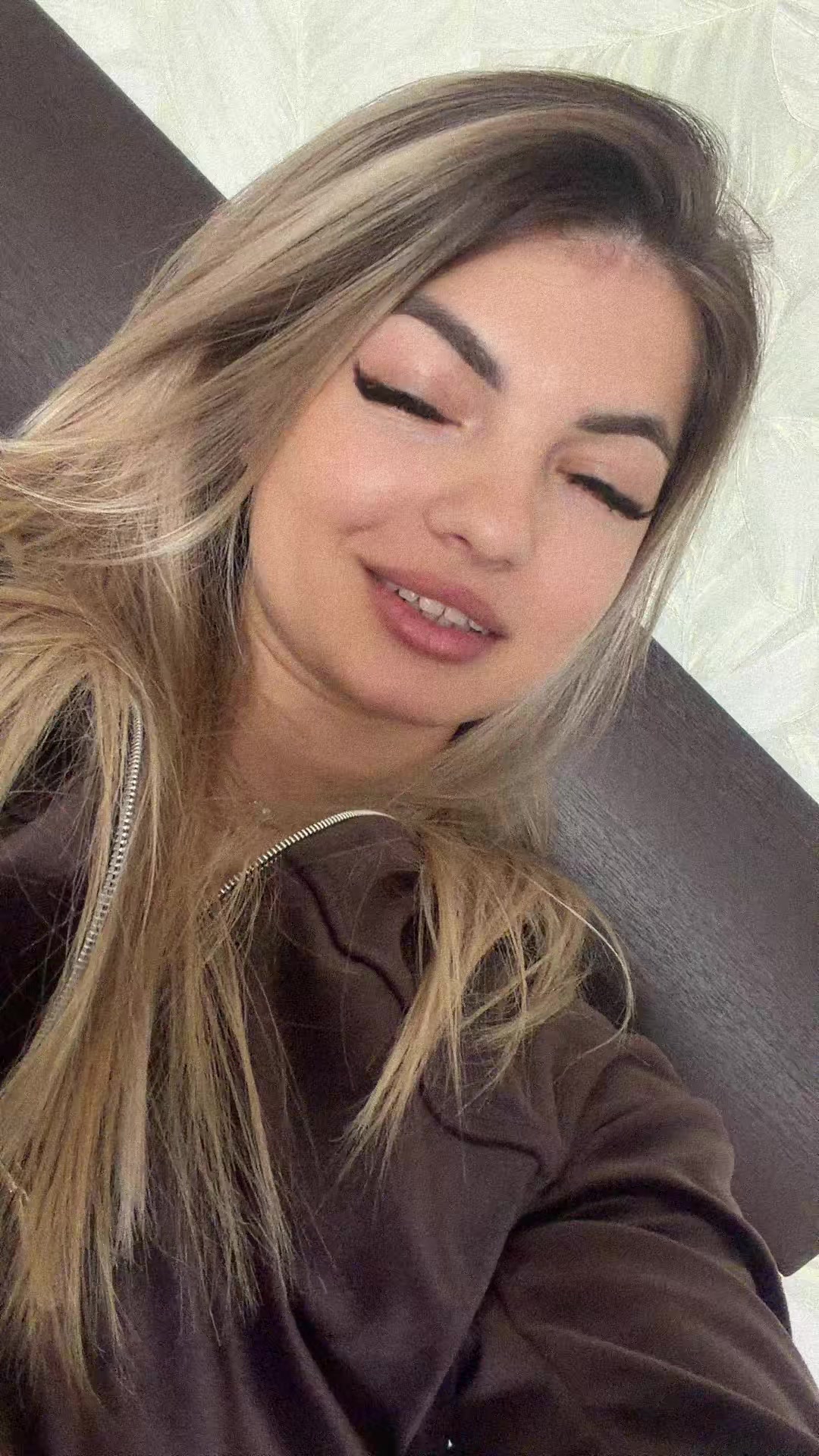 @Ionela