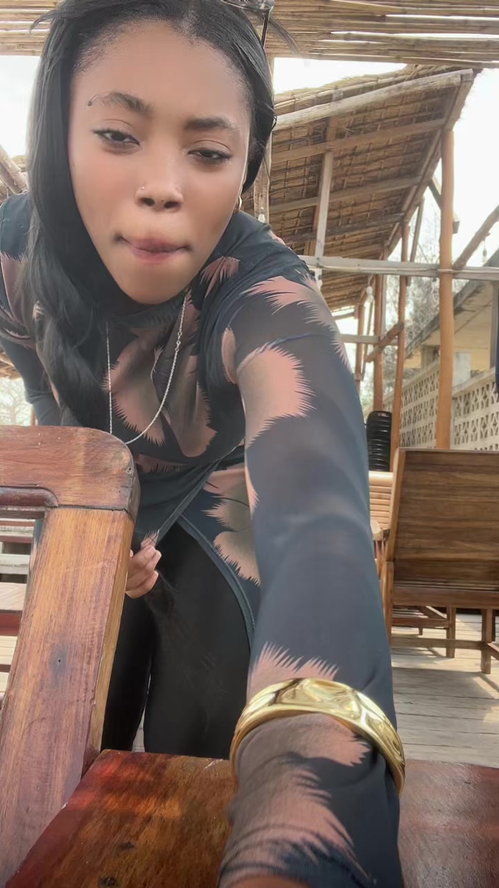 @sarah