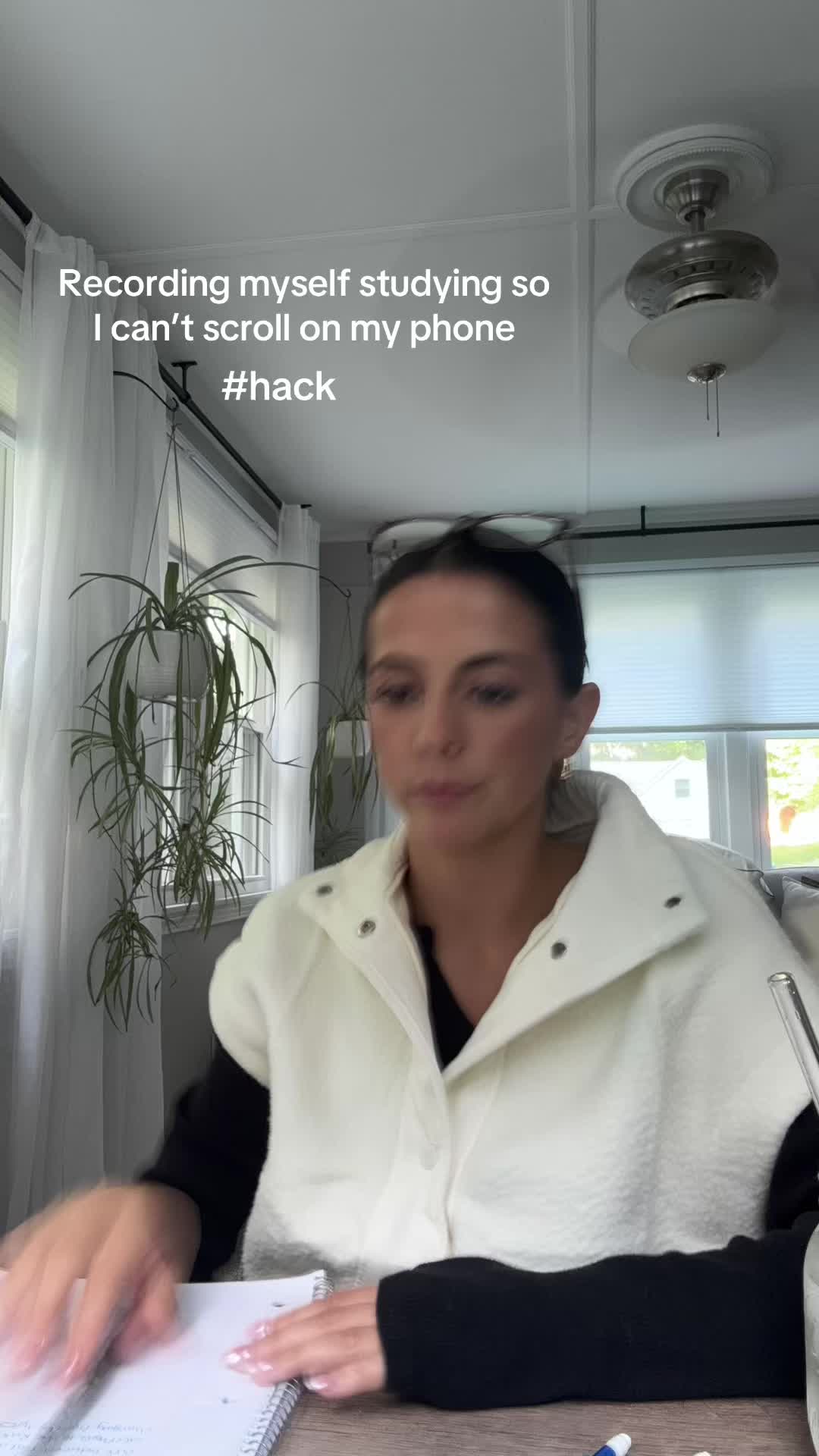 @M.yvonne4