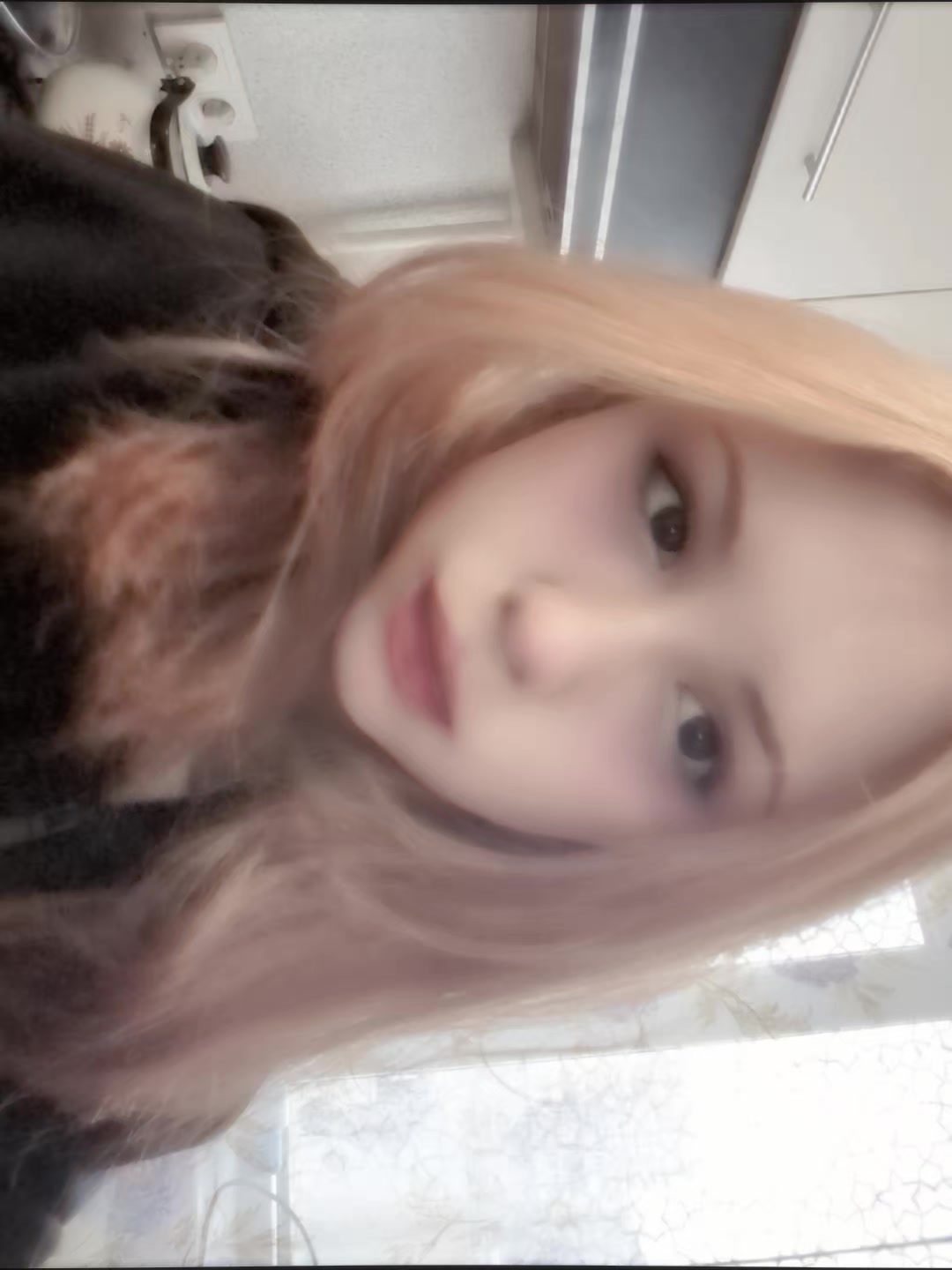@аня