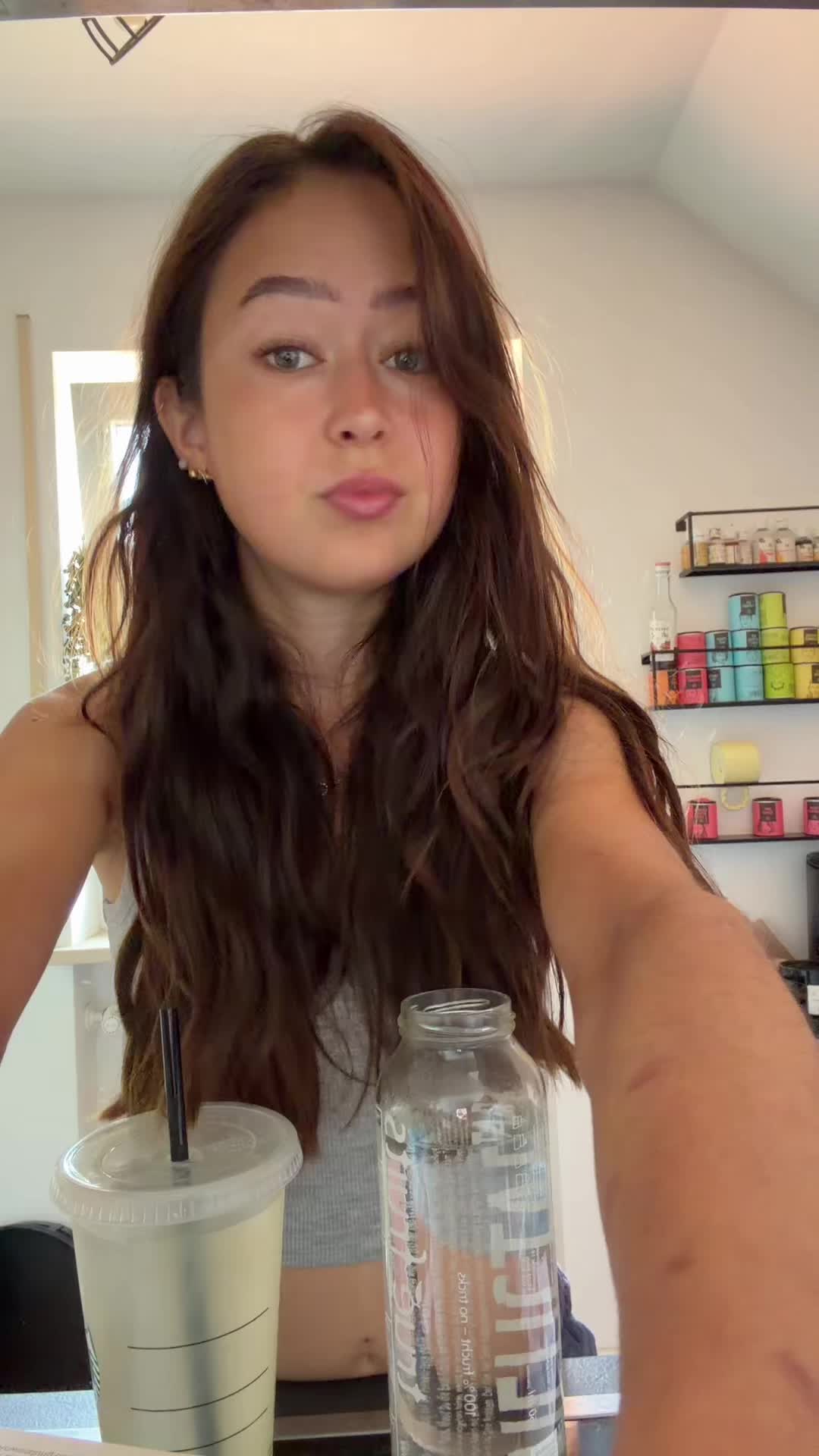 @Laura Sophie