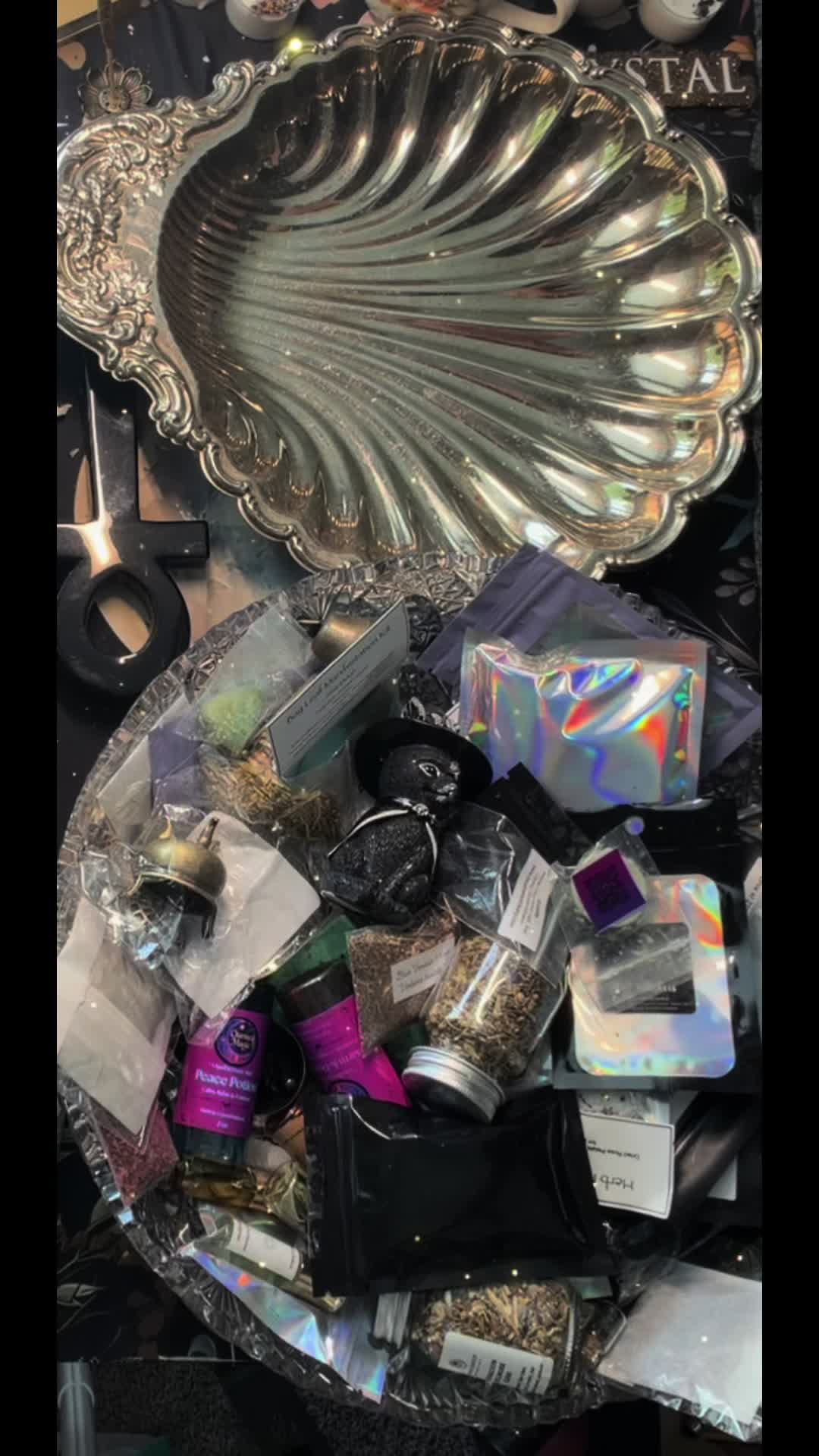@Moonsandcrystals