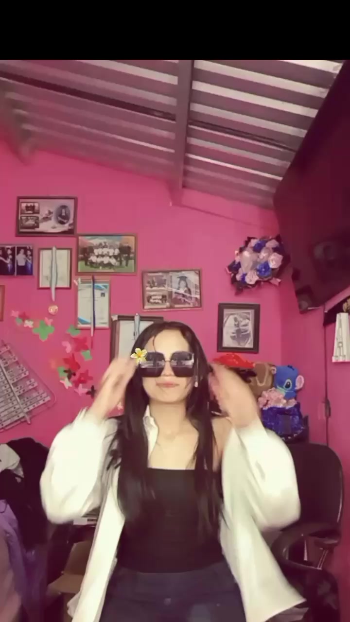 @Giss_Avil