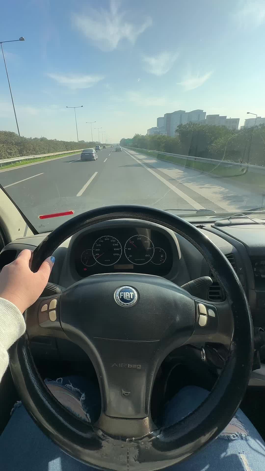 @B&uuml;şra Elmas