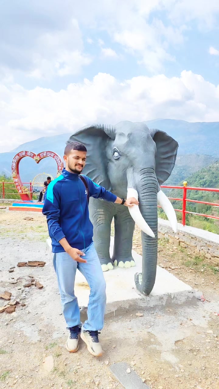 @ghanshyam khadka 📷