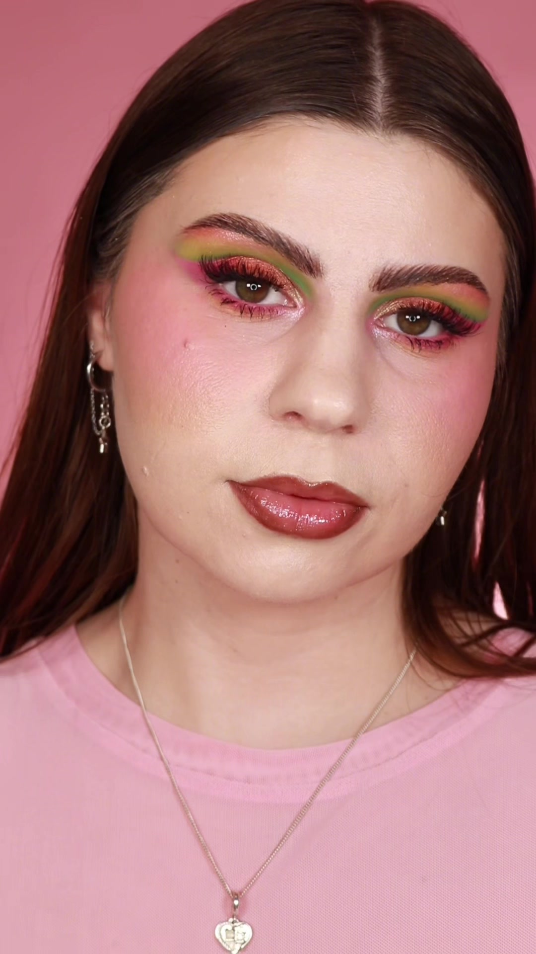 @Liana Tries Makeup