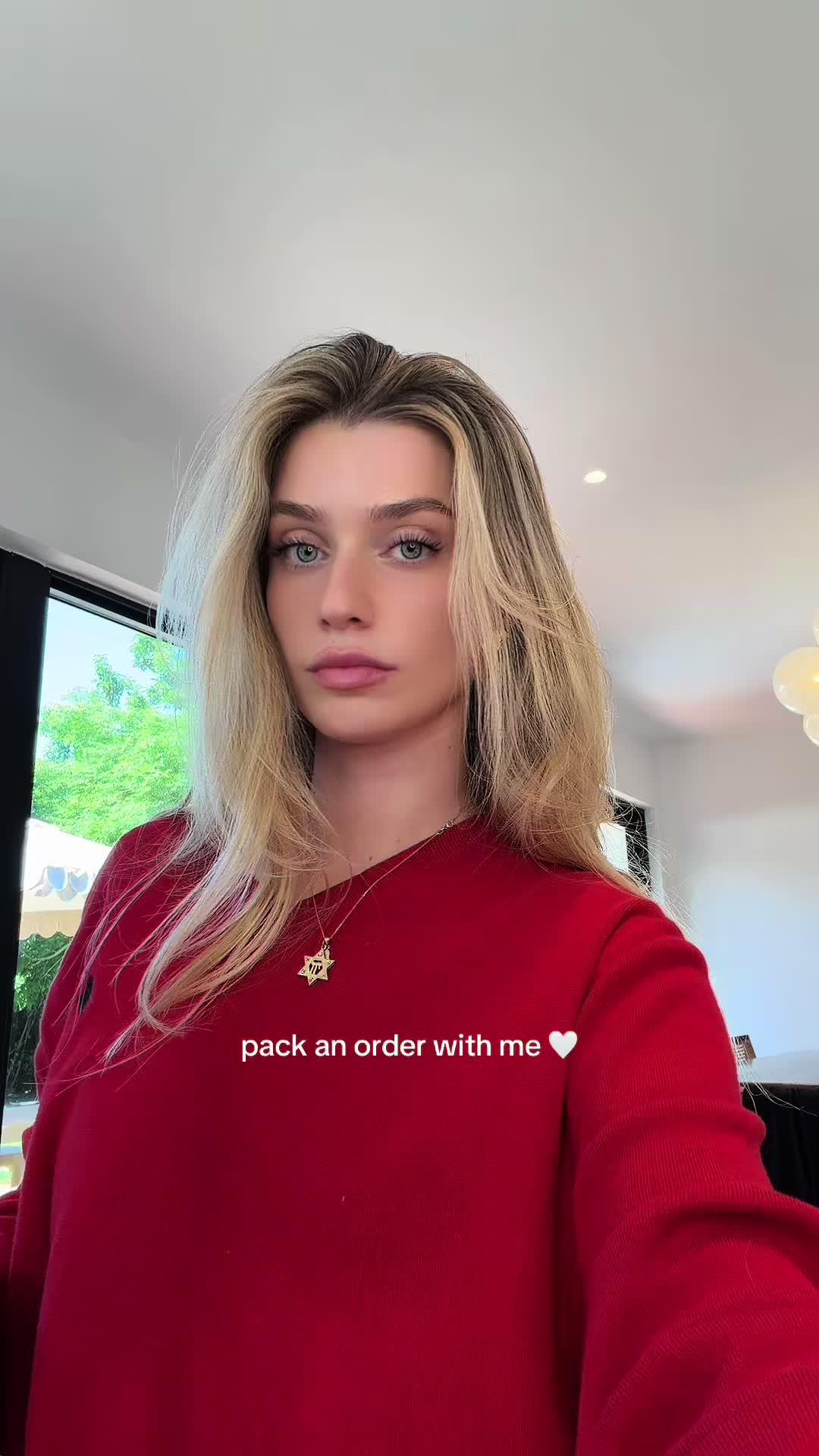 @Alexandra Moulavi