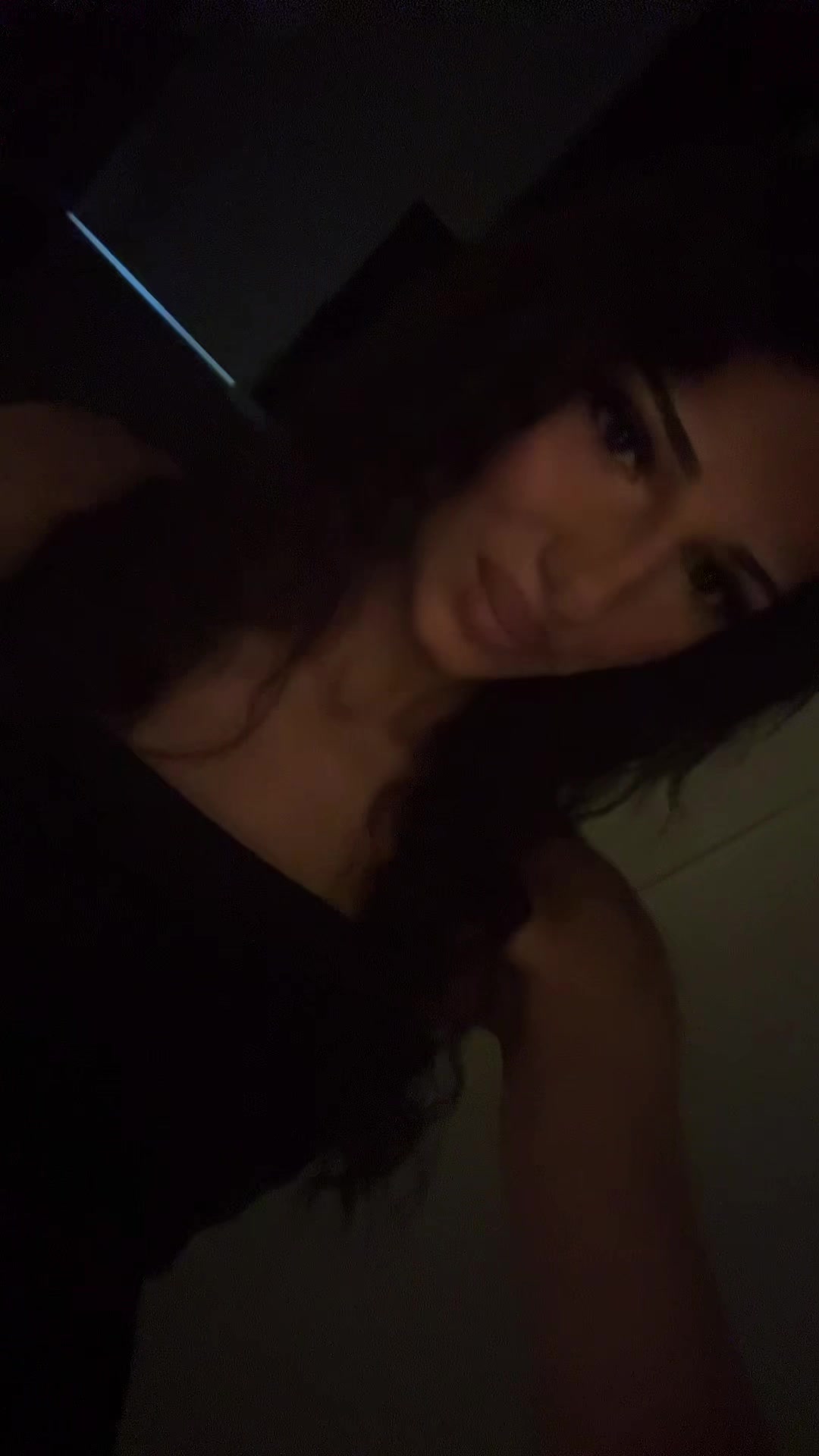 @+373