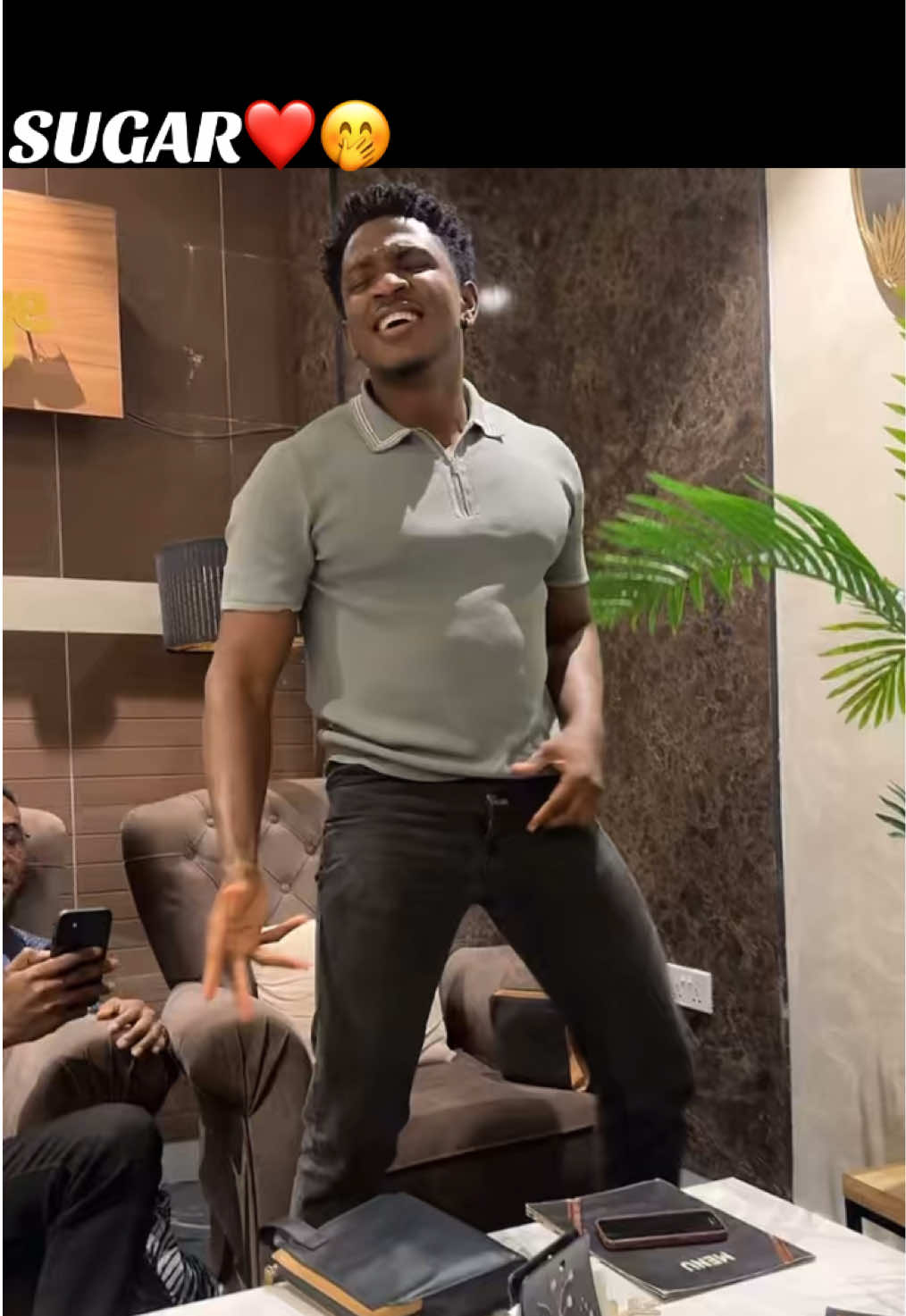 @MaxKwofie