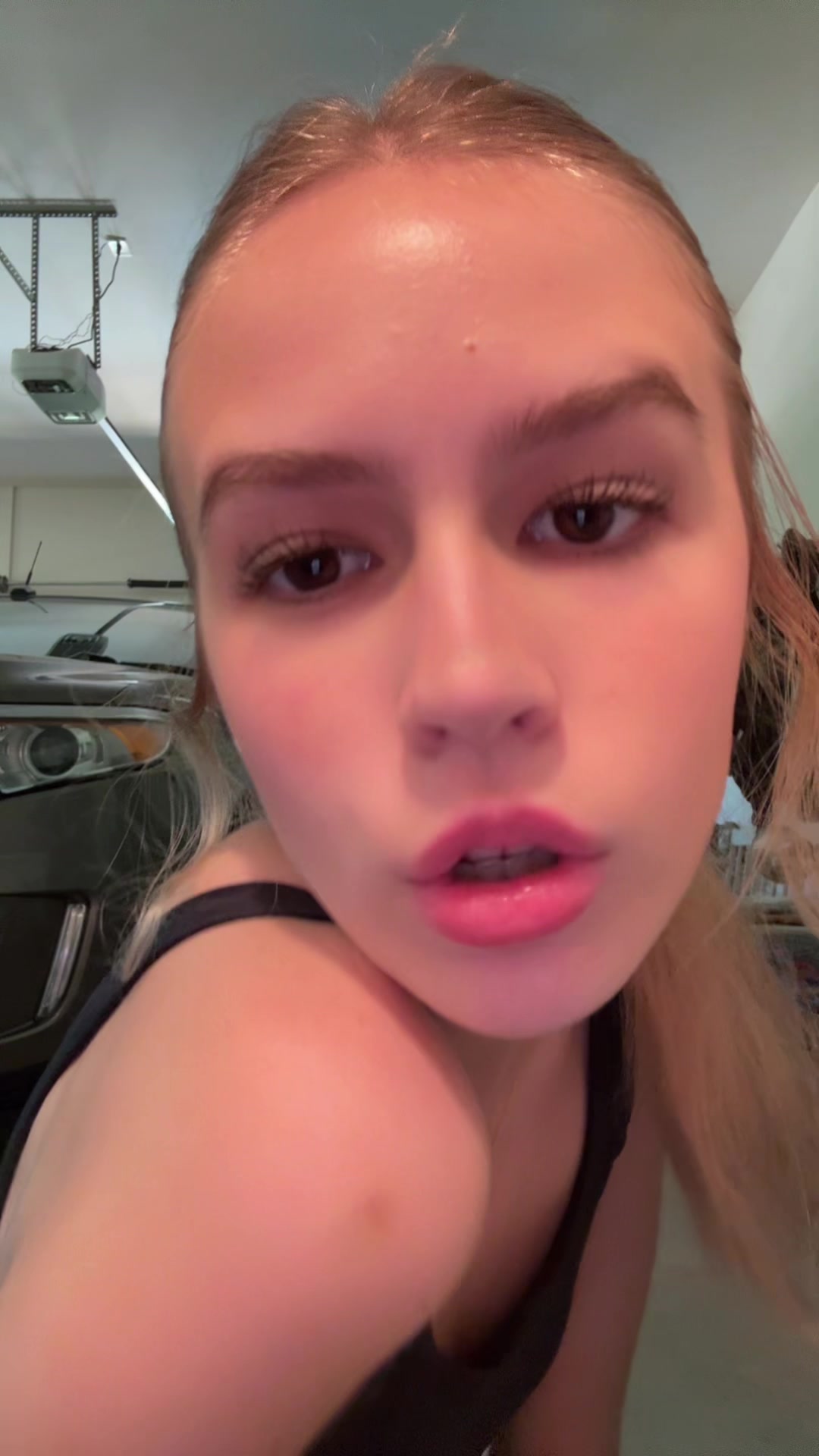 @ella
