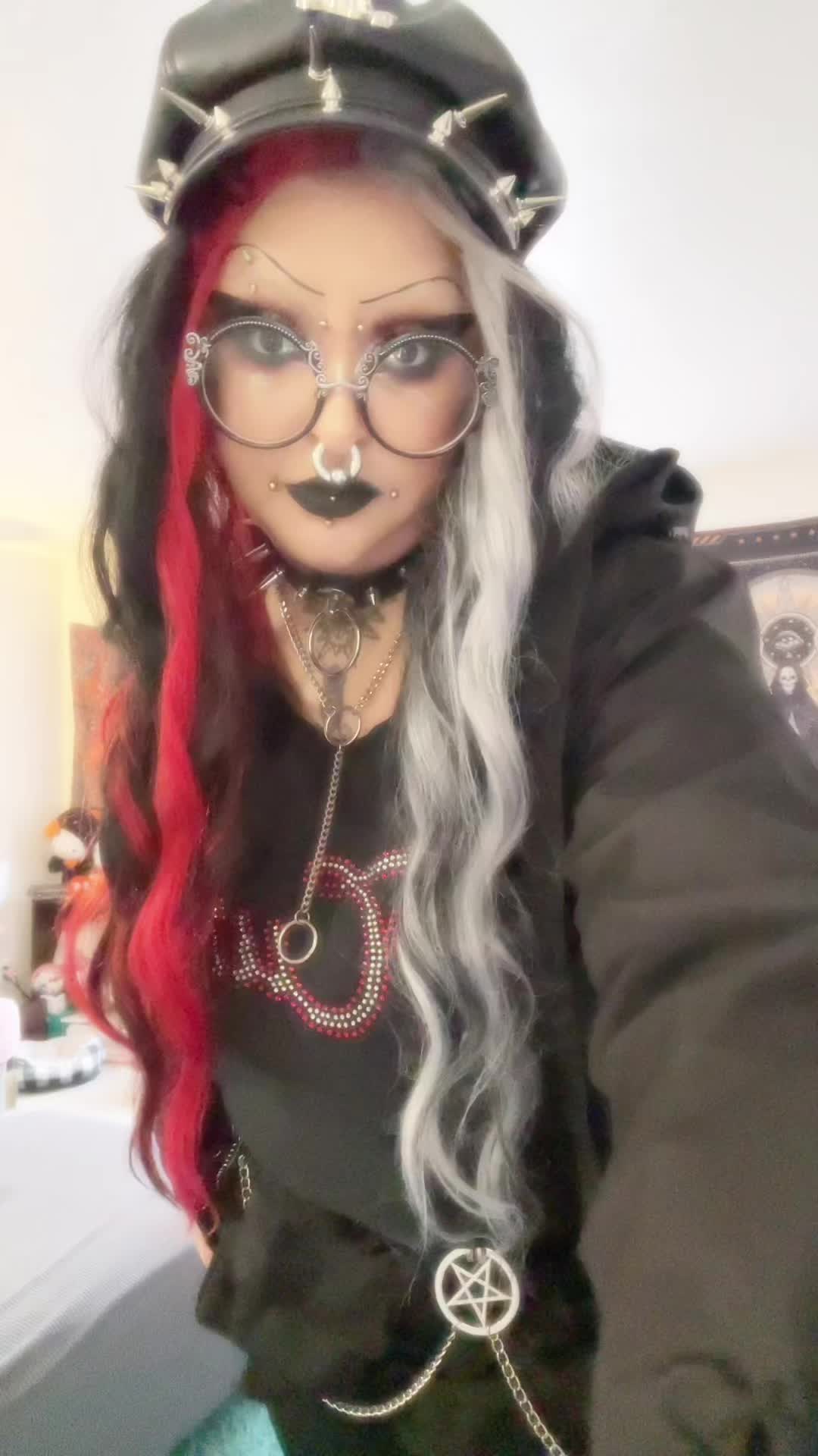 @graveyardangel