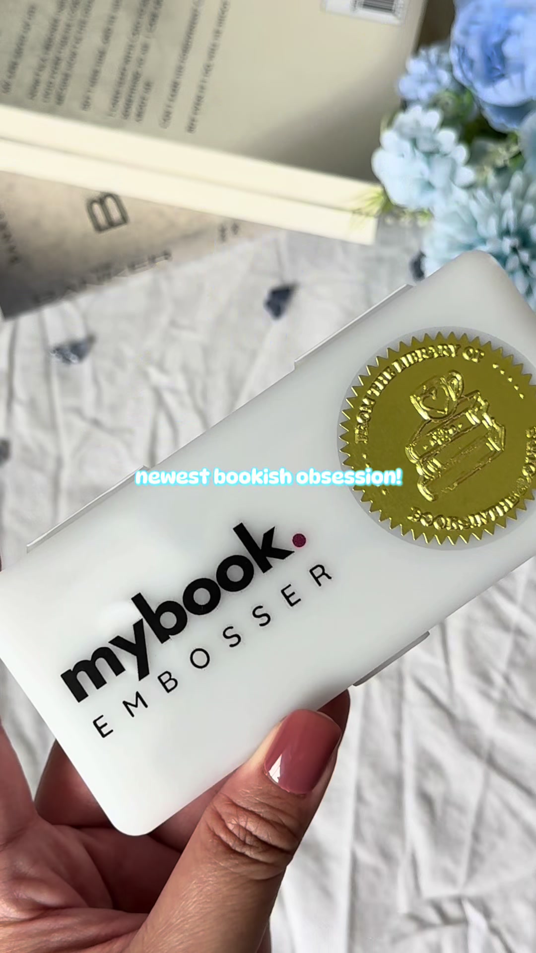 @booksintheclouds