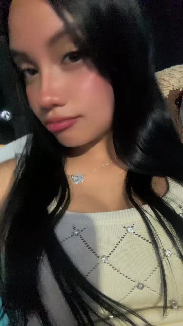 @Laurax🎀🦋