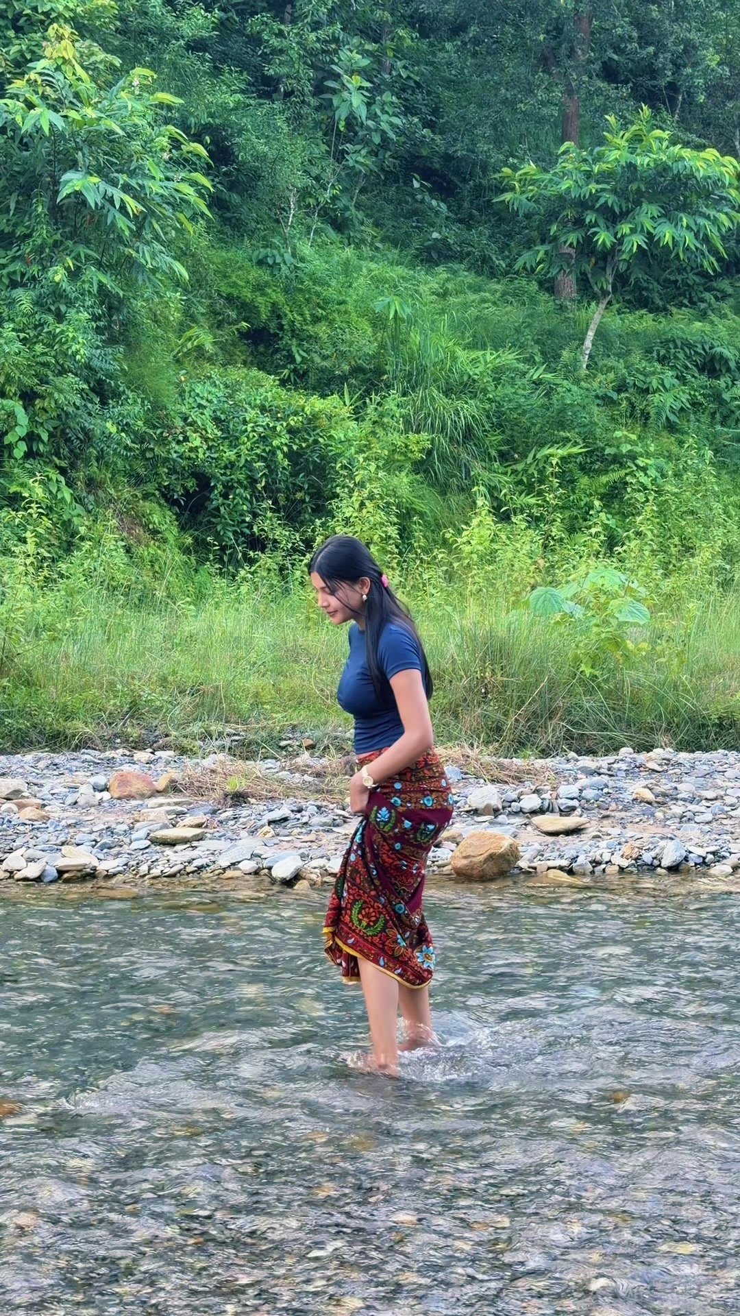 @Anu🇳🇵