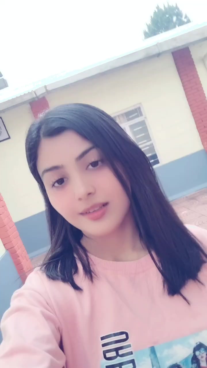 @Poonam Yadav😇