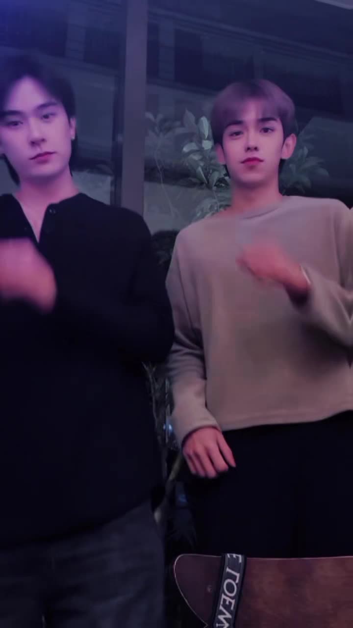 @★彡 June 彡★ᴾᵒⁿᵈᴾʰᵘʷⁱⁿ