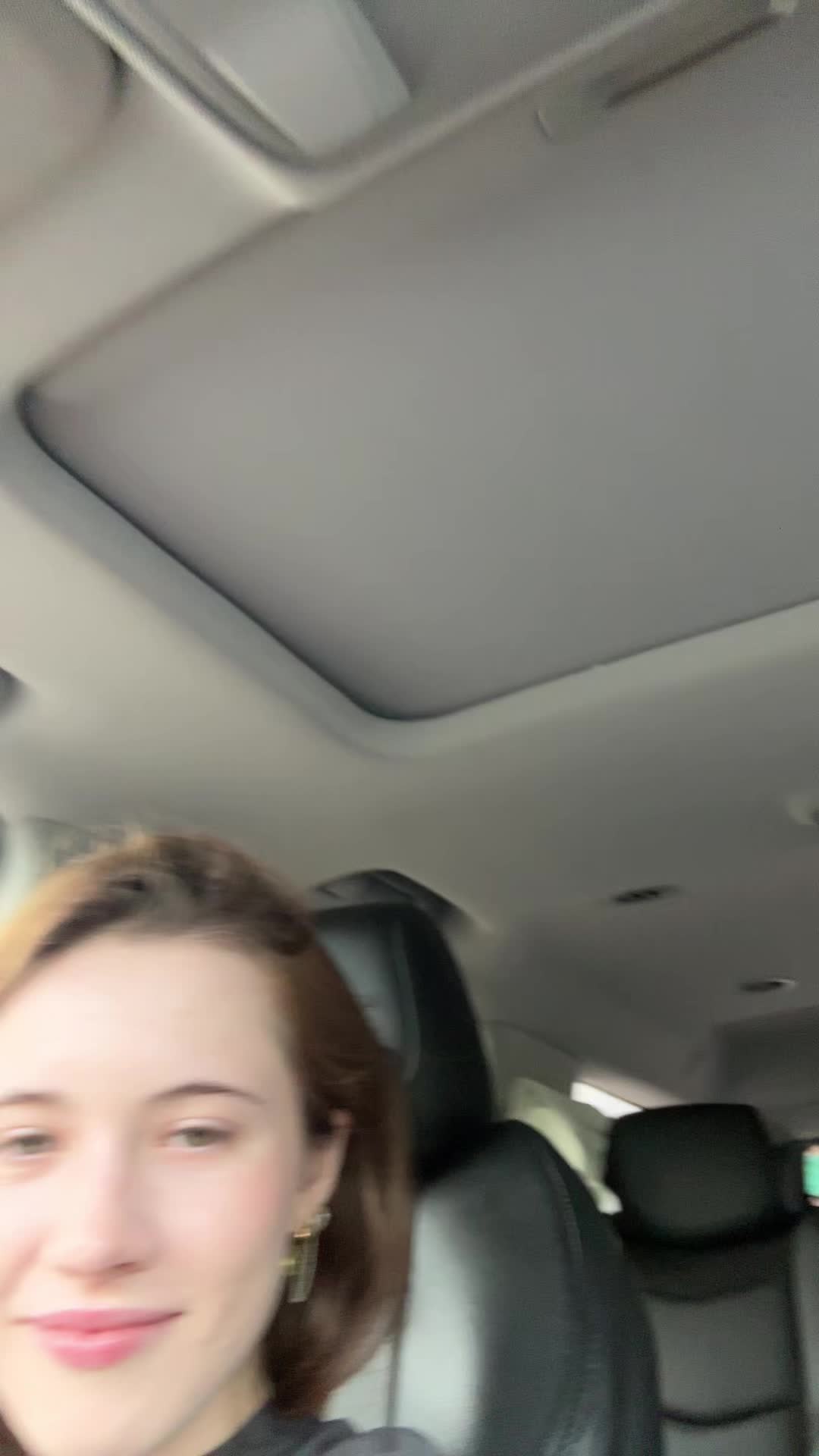 @🥸
