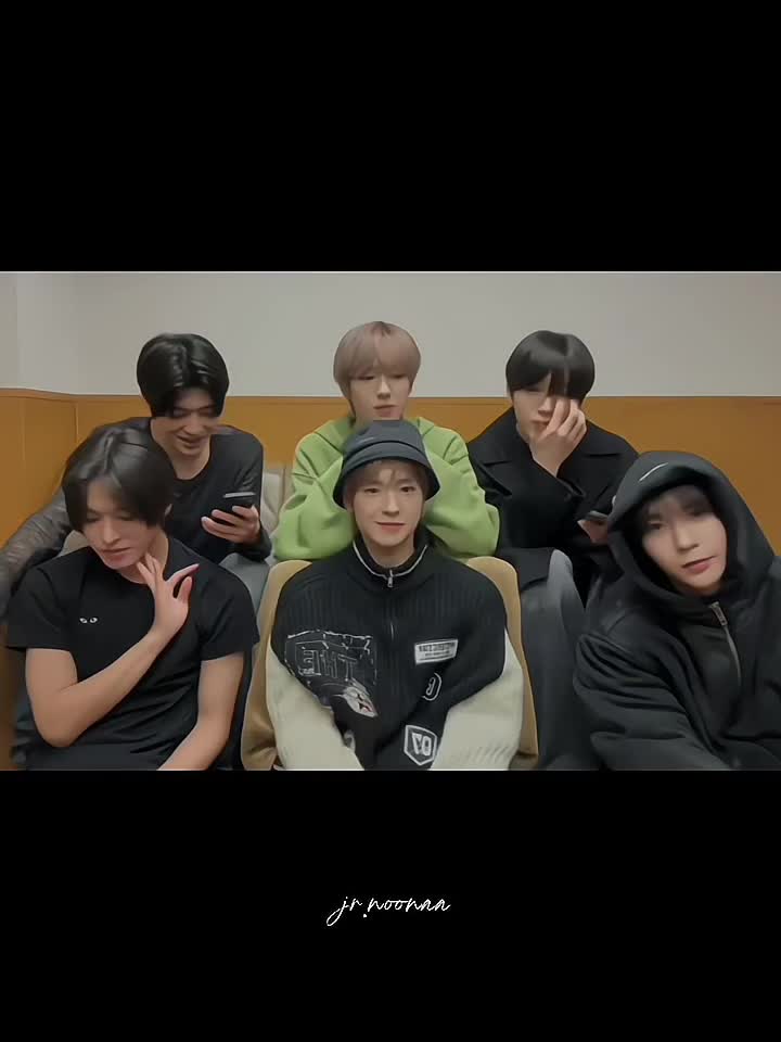 @𝘼𝙄𝙒𝙄𝙎𝙃 [rest]