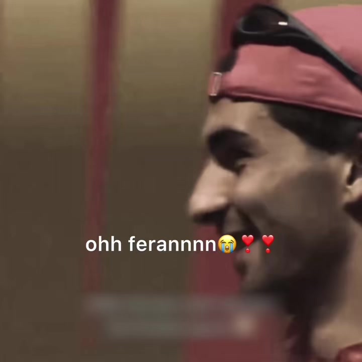 @𝐇