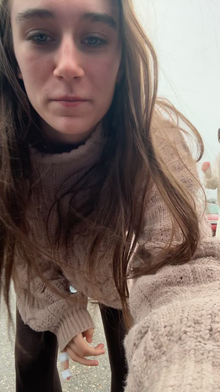 @lucyyandkeelyy