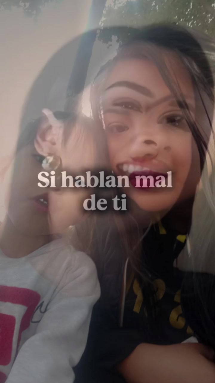 @yayita López