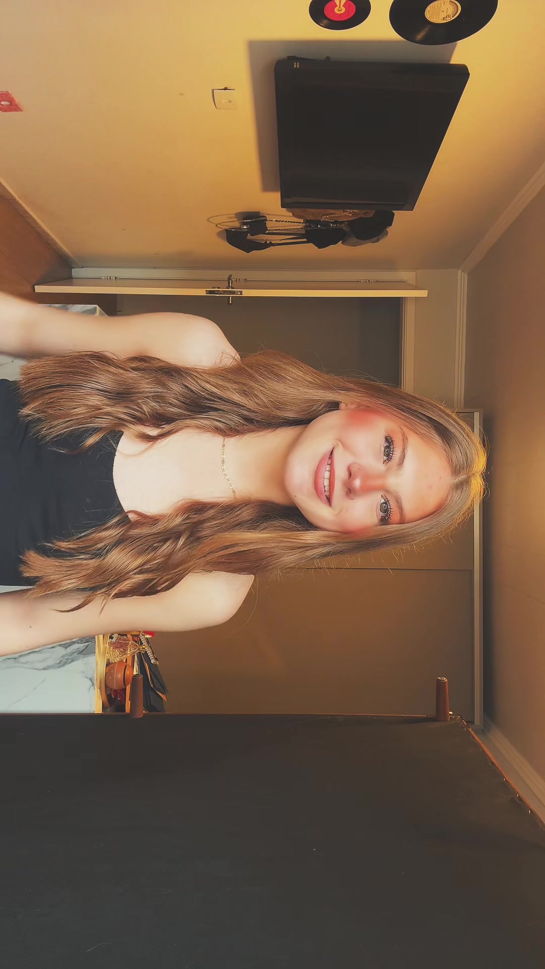@⚢