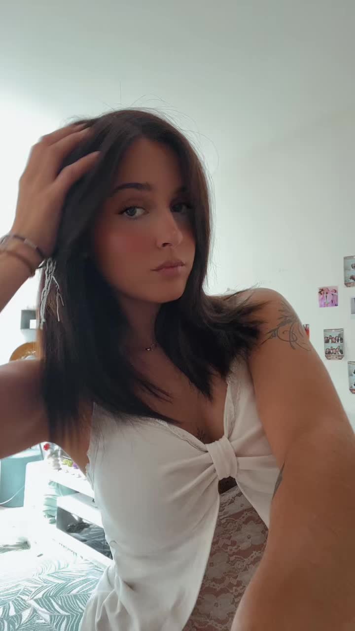 @clara