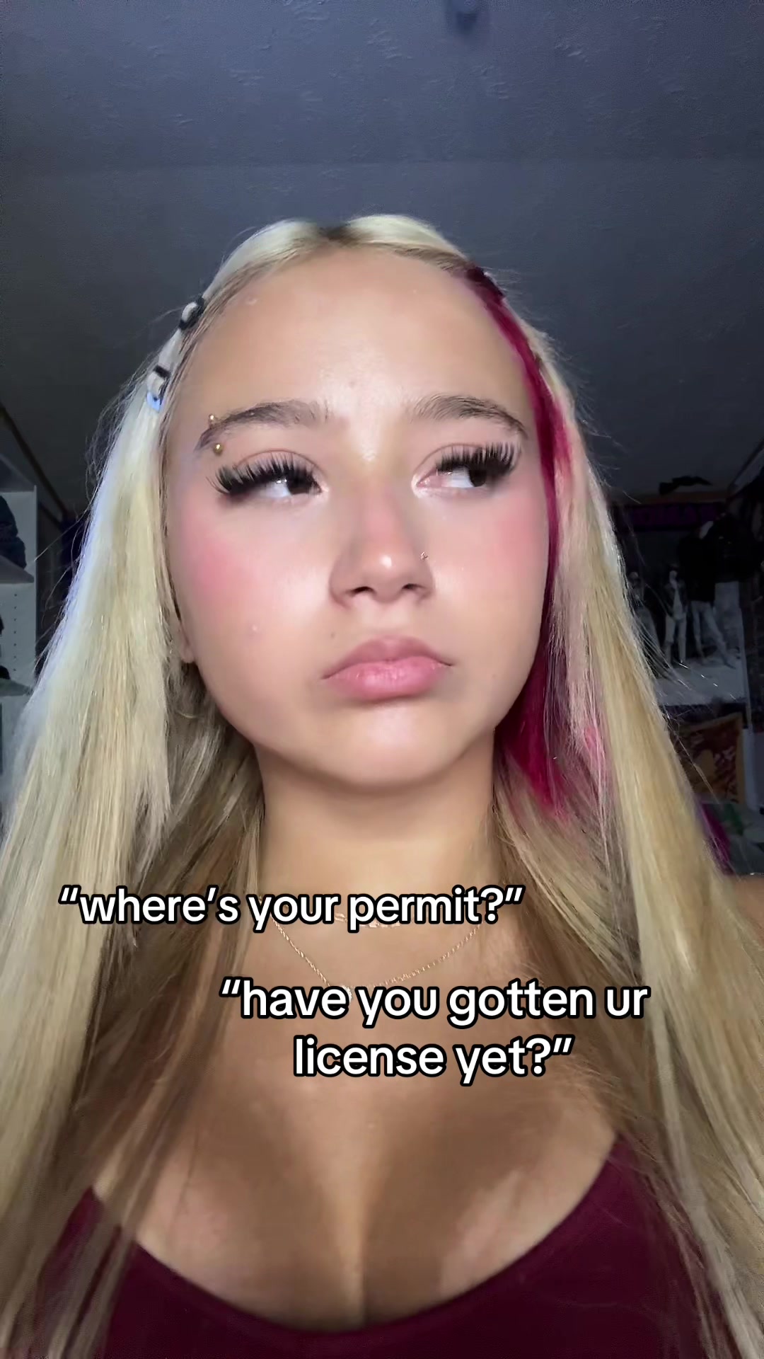 @⃟
