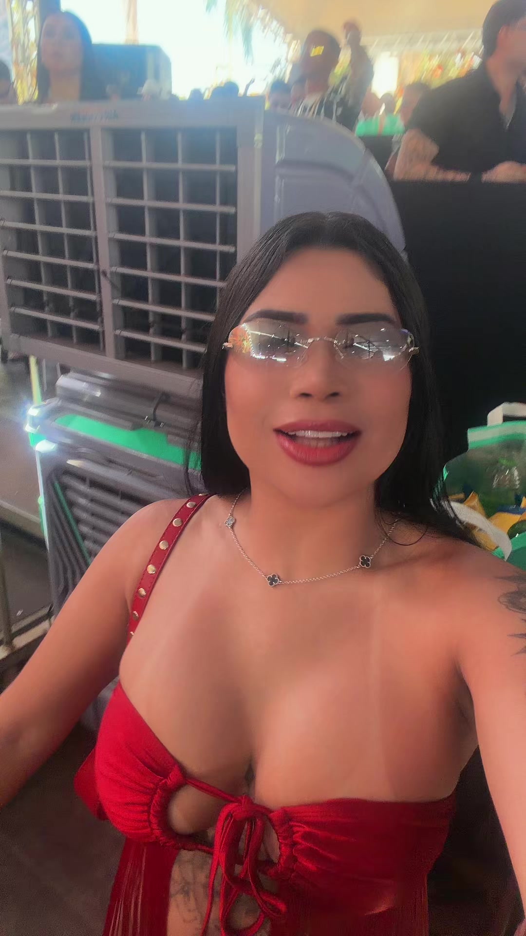 @Izys Santos