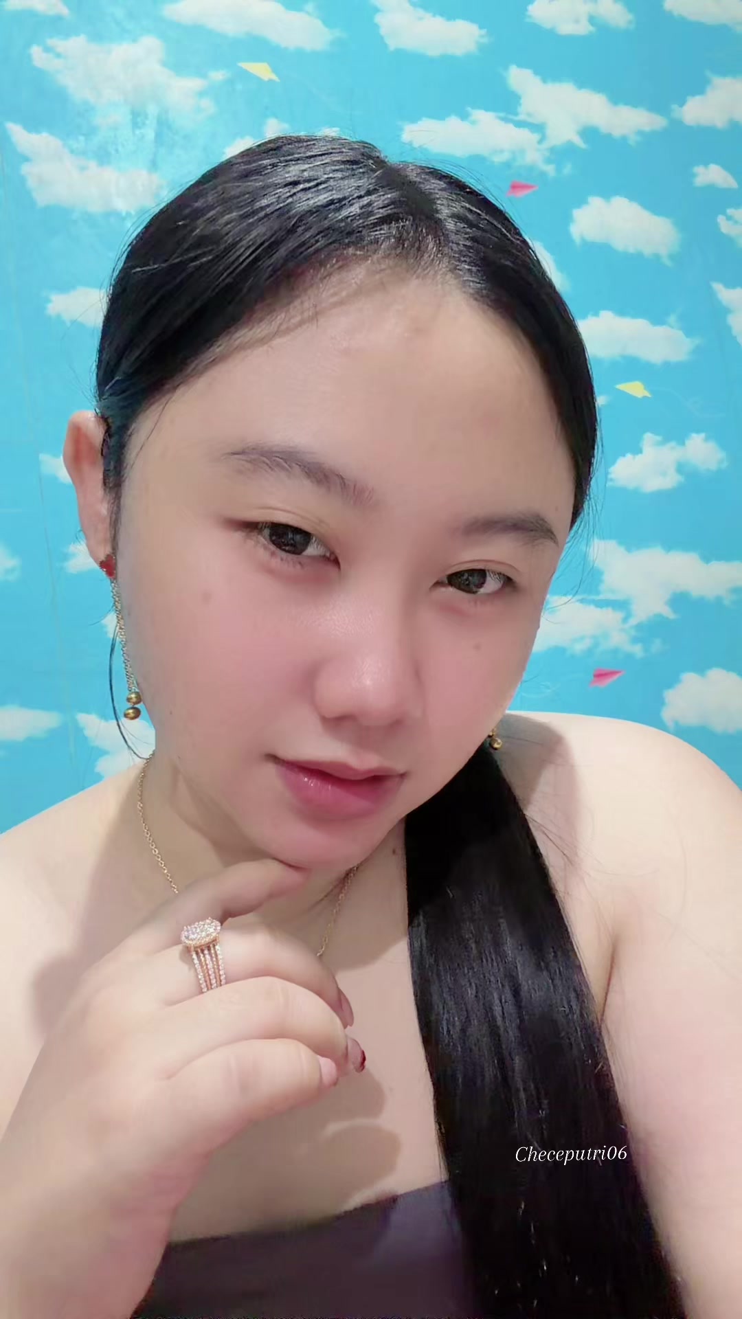 @Checeputri06