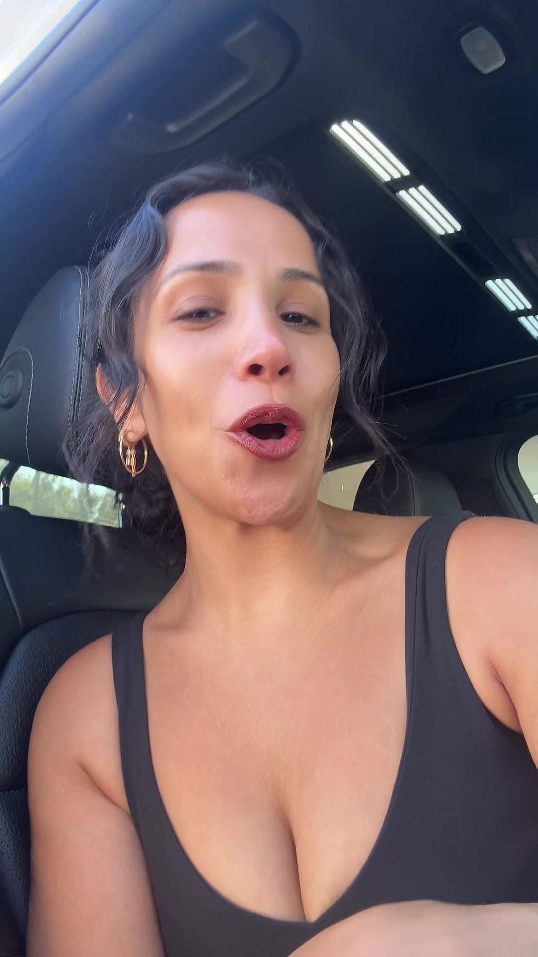 @Vanessaveeee