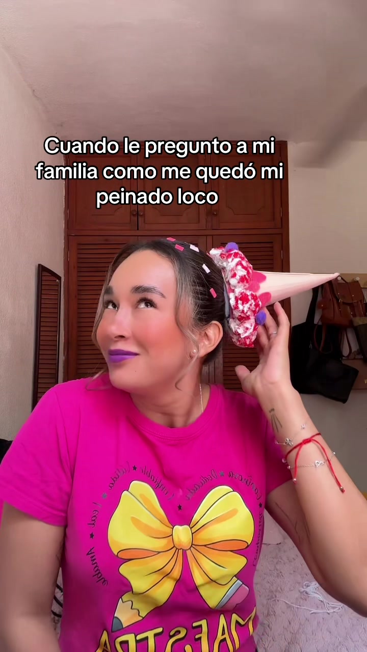@Lilia Castillo 🌻🌈🍎🖍️