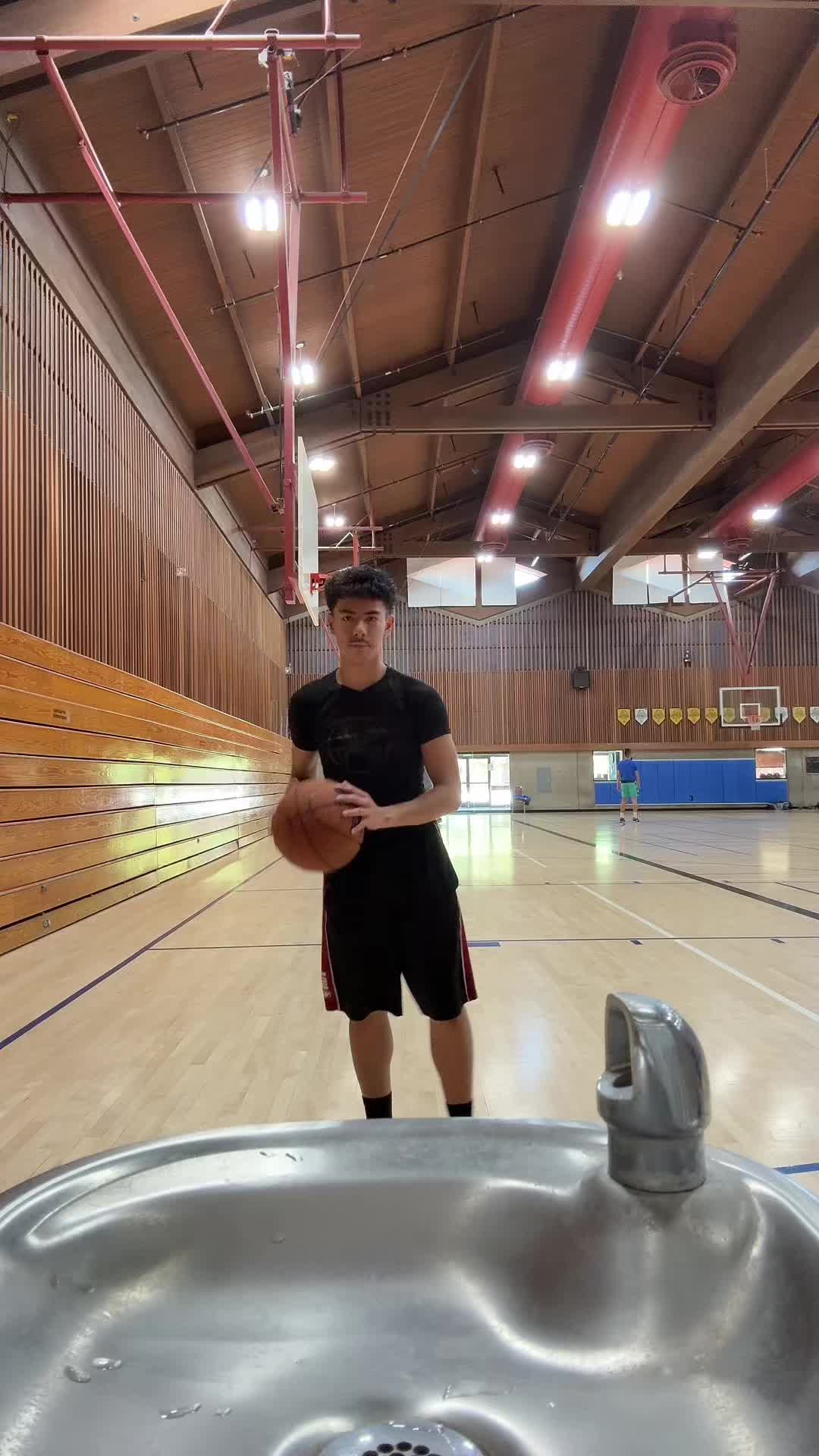 @anthonyis0ntiktok