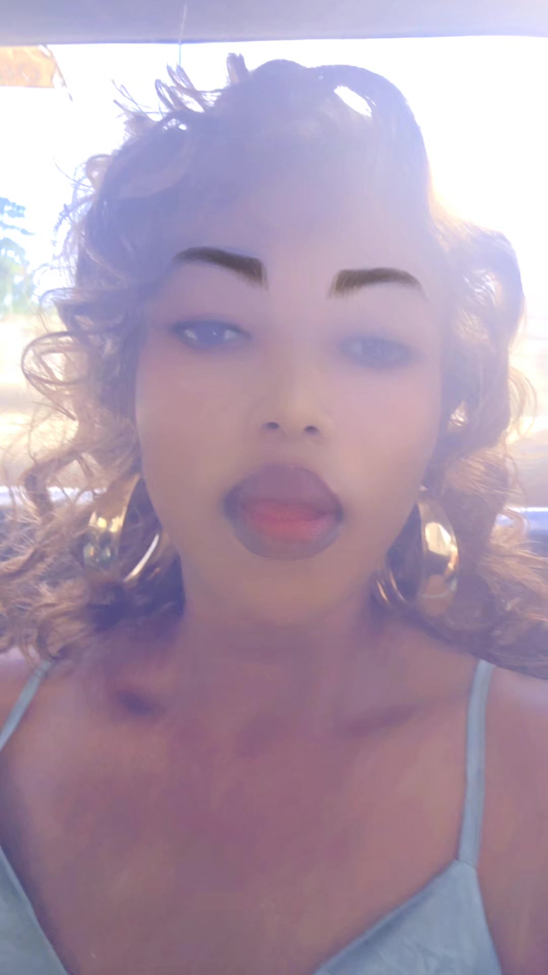 @Obaapa_Debbie