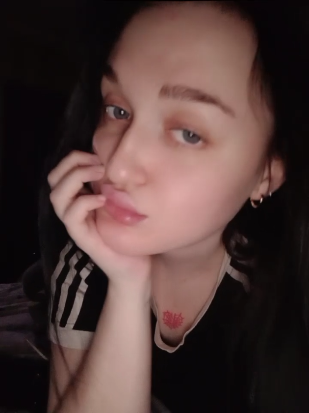 @Alinka🖤