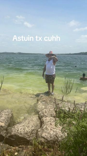 @Cristian Leslie Ledezma