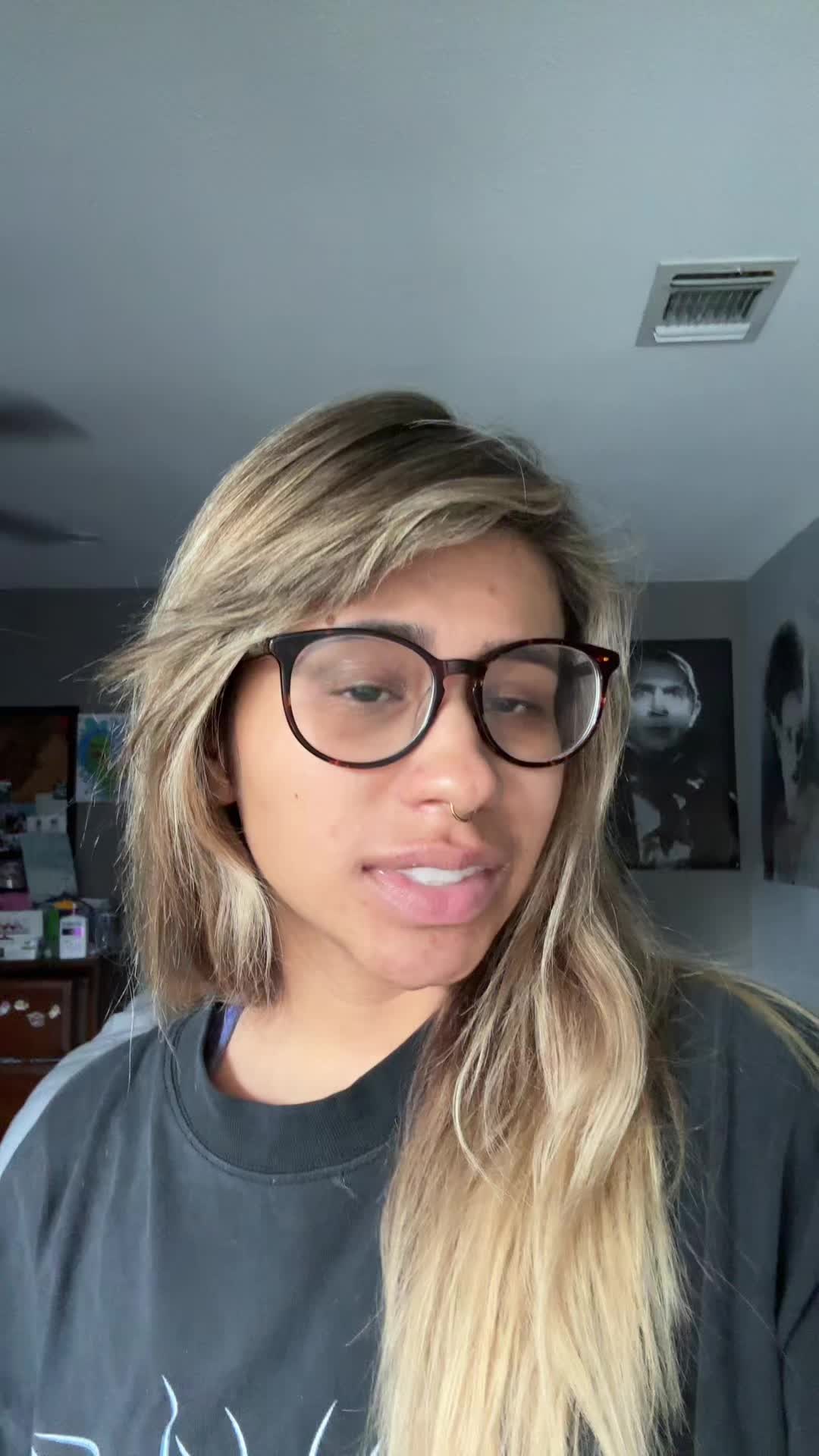@Jariii