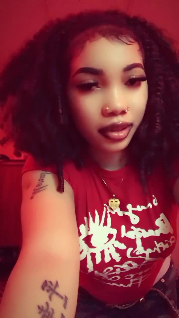 @Wendy❤️💋🌚