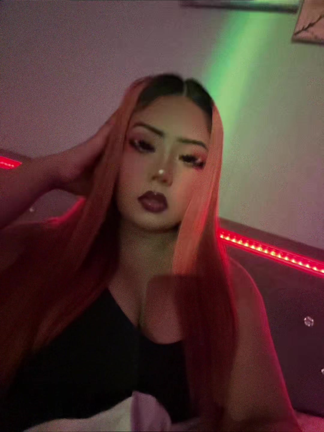 @️ ️