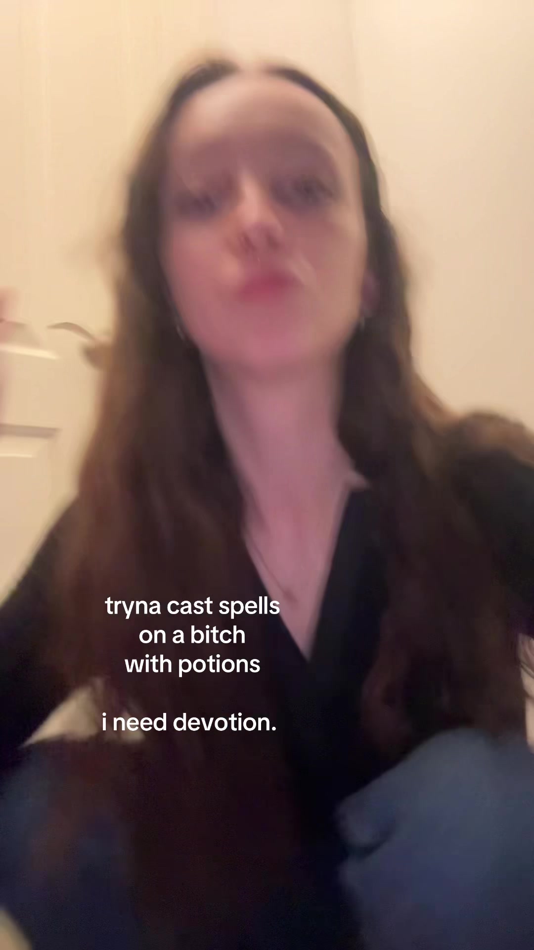 @chlo.