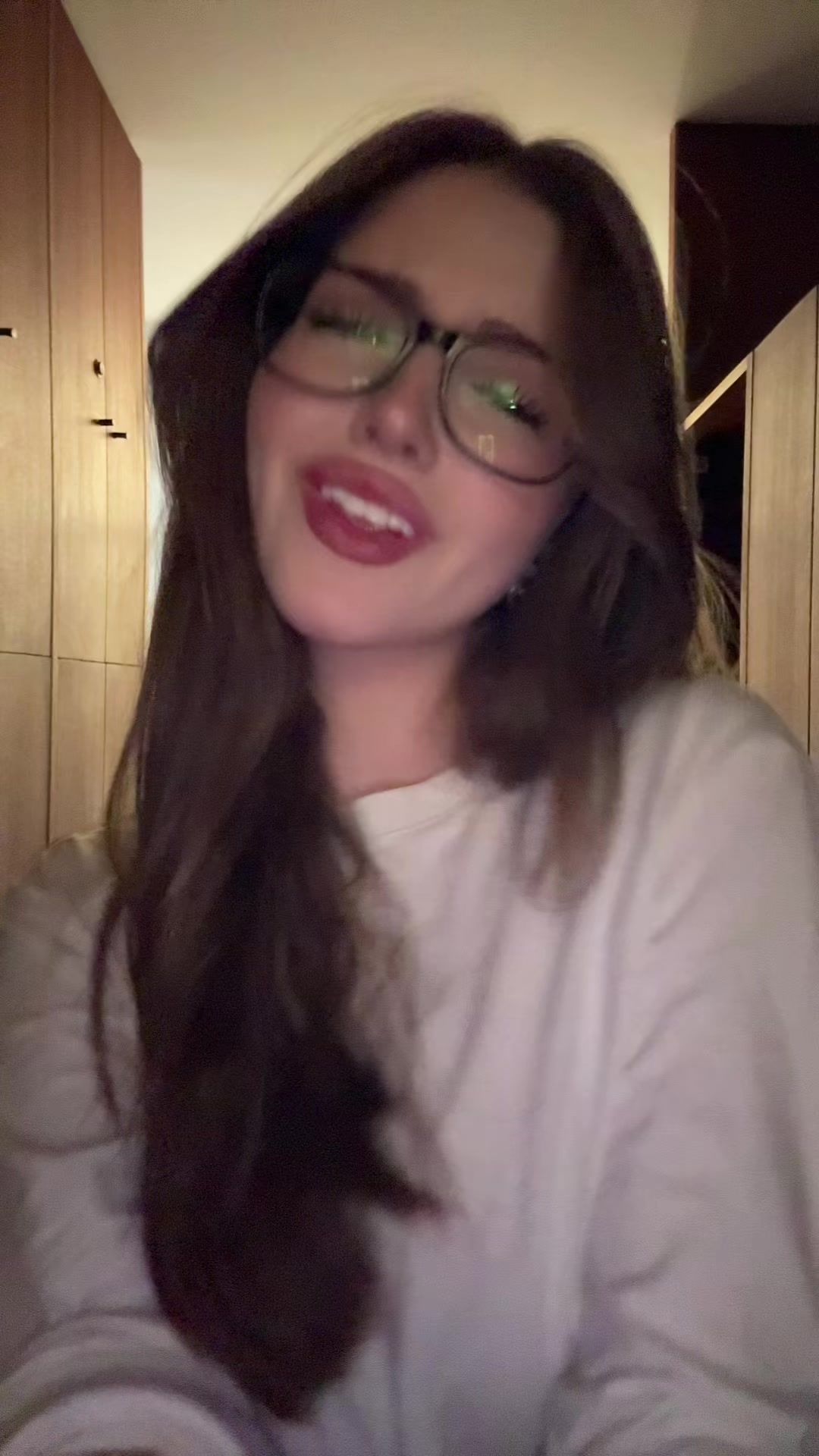 @лиза
