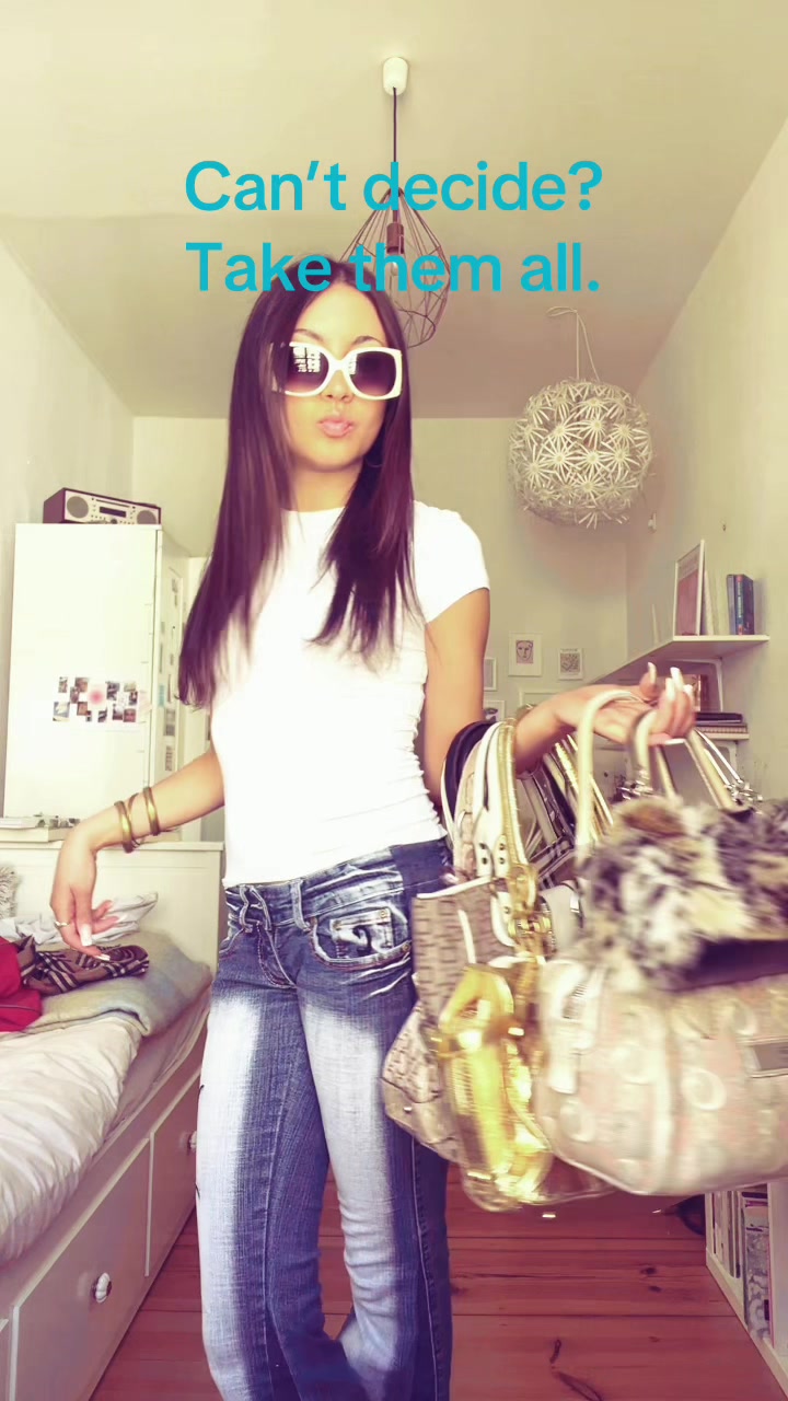 @heloiseeee