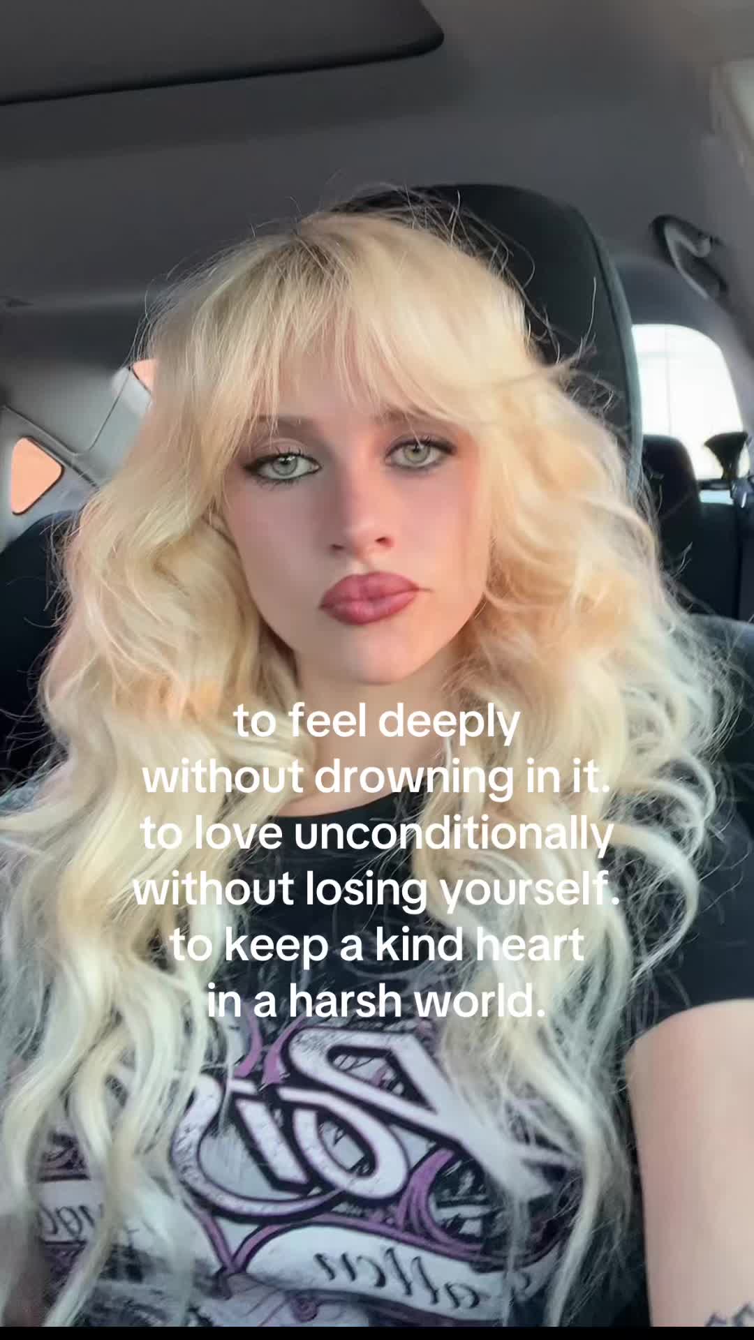 @nikkiekent