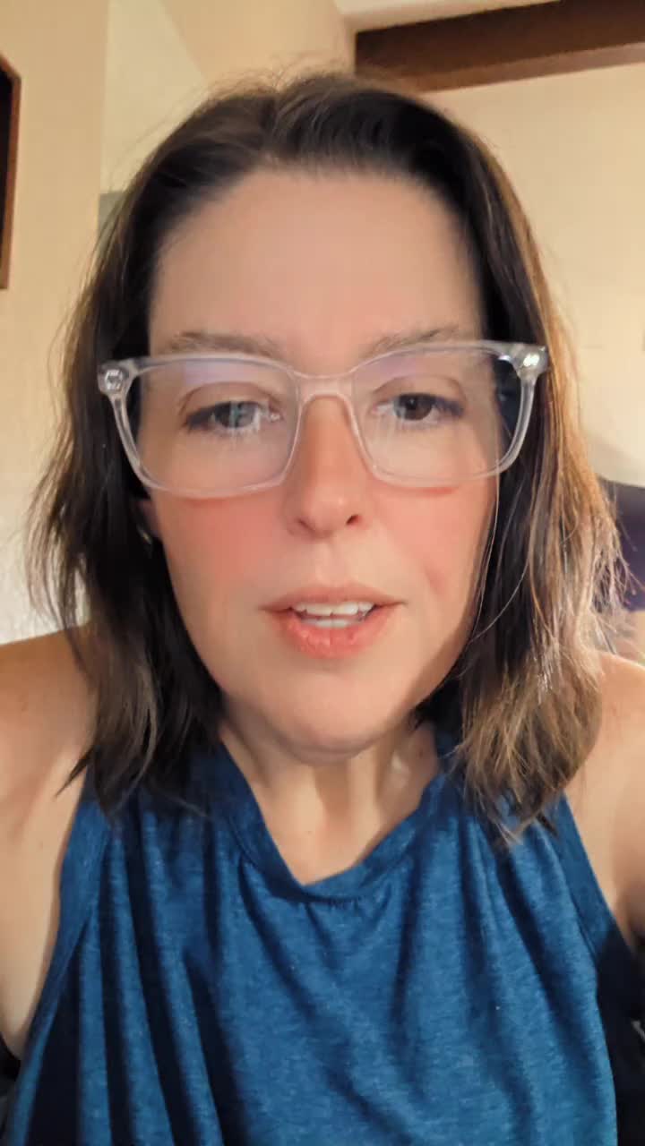 @JulieinOK