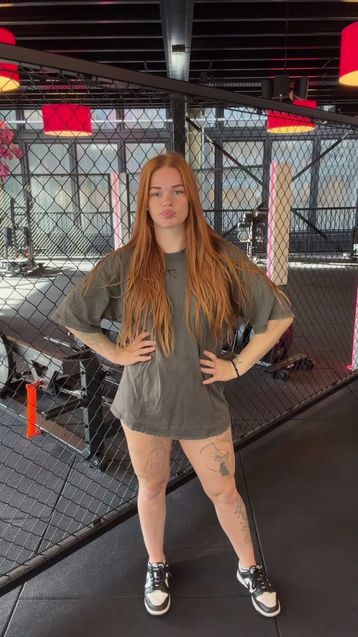 @Nikki 🐯🩷