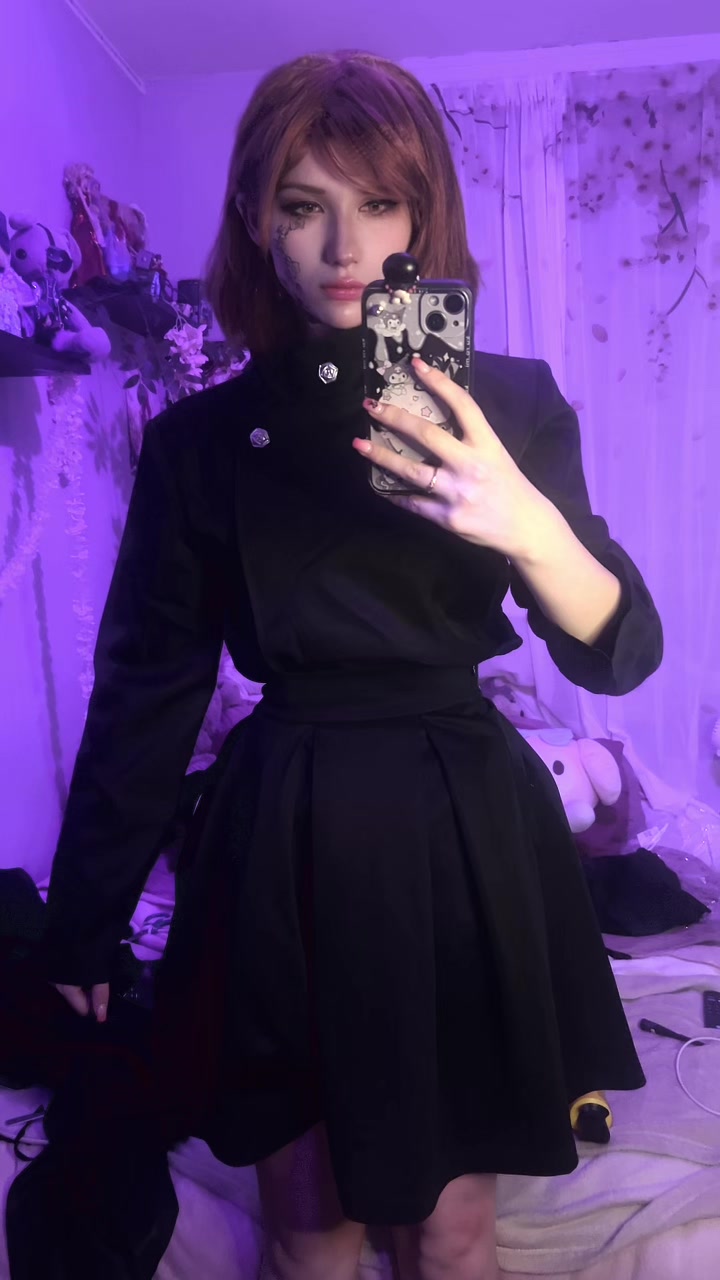 @𝑀𝑜𝓍_𝓍𝓎