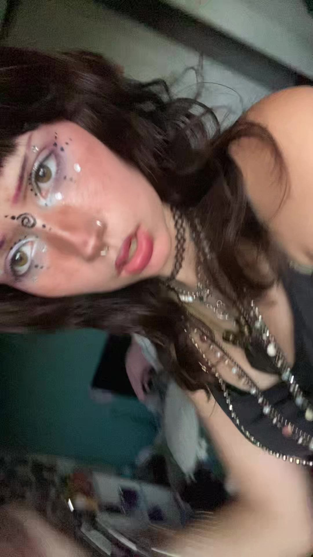 @★